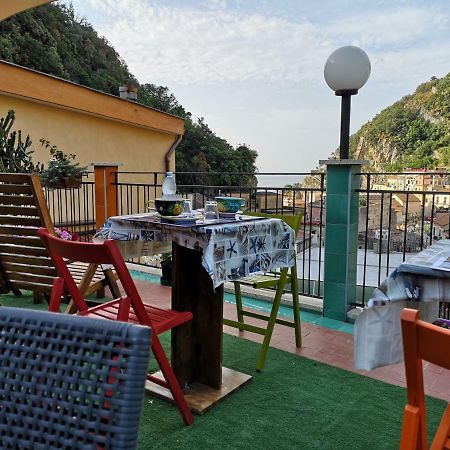 Reginella Bed & Breakfast Cetara Bagian luar foto