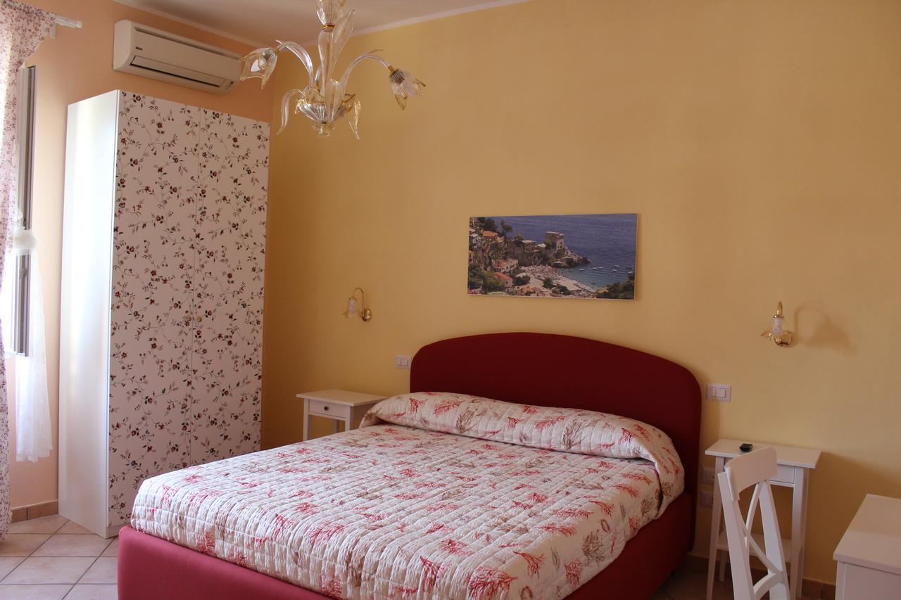Reginella Bed & Breakfast Cetara Bagian luar foto